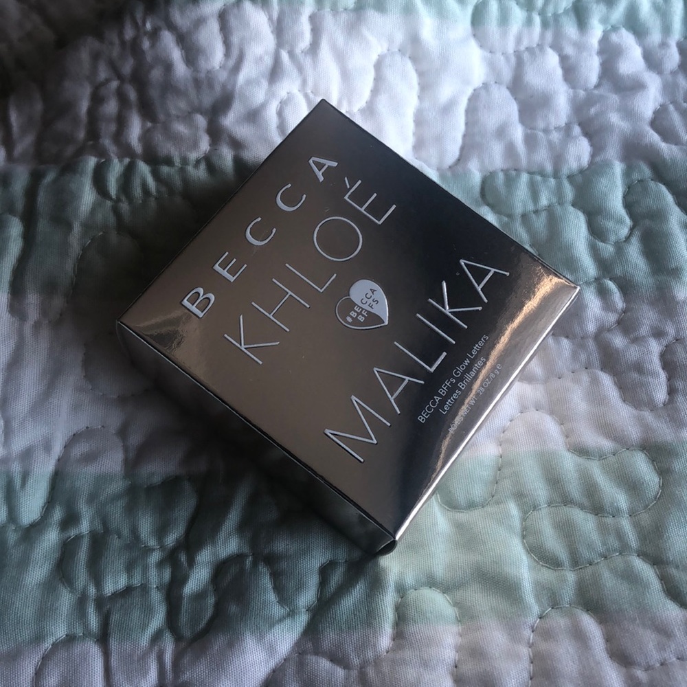 Becca⚡️Khloé & Malika ⚡️Glow letters